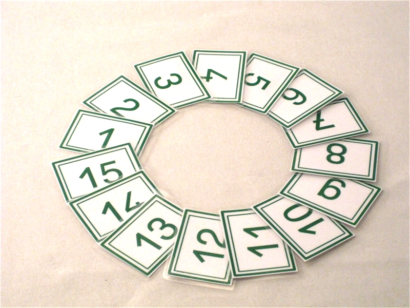 Aufgabennummern, groß, grün