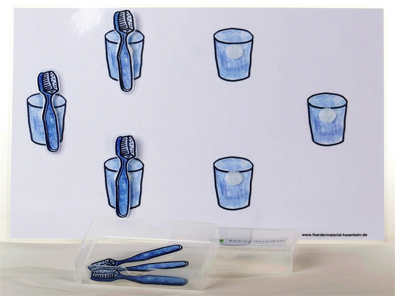 Zahnbürste - Becher